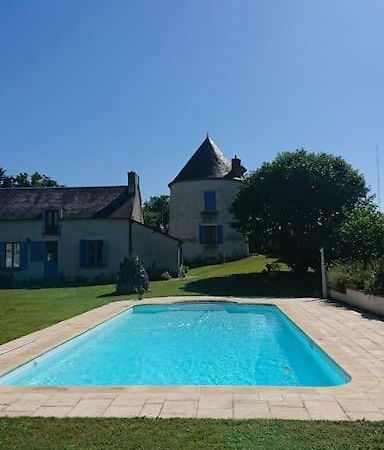 Tour De Bablou - Insolite Allouis Kültér fotó