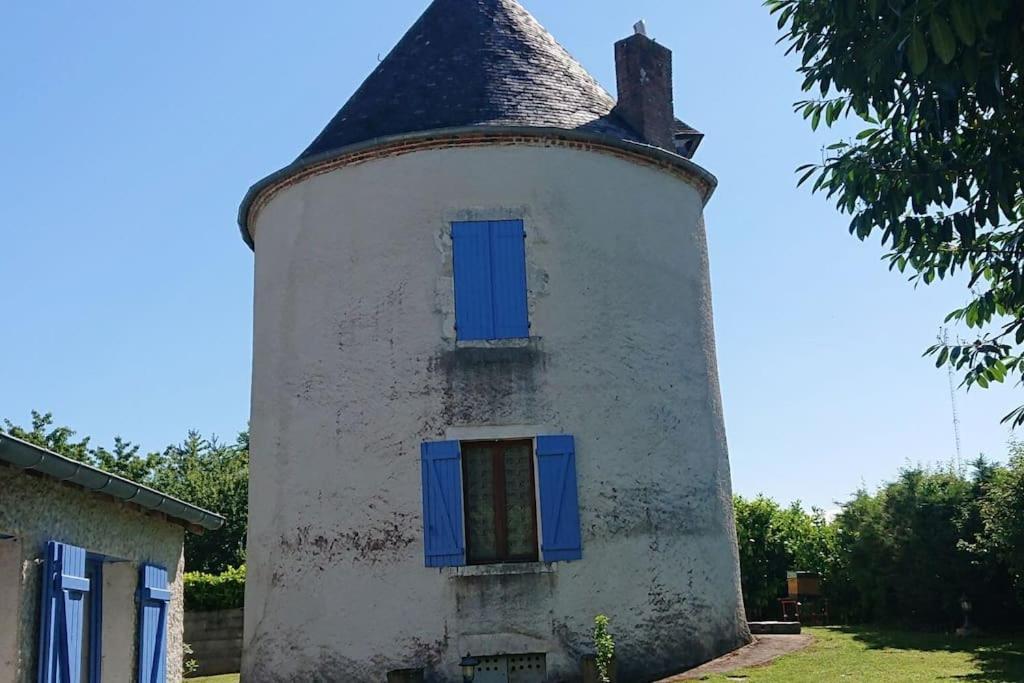 Tour De Bablou - Insolite Allouis Kültér fotó